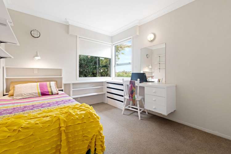 50 Marine Parade Mellons Bay_11