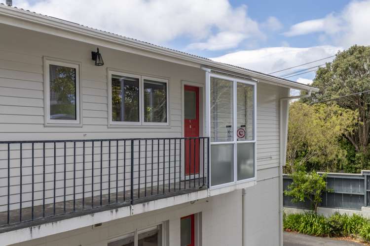 5/10 Box Hill Khandallah_16