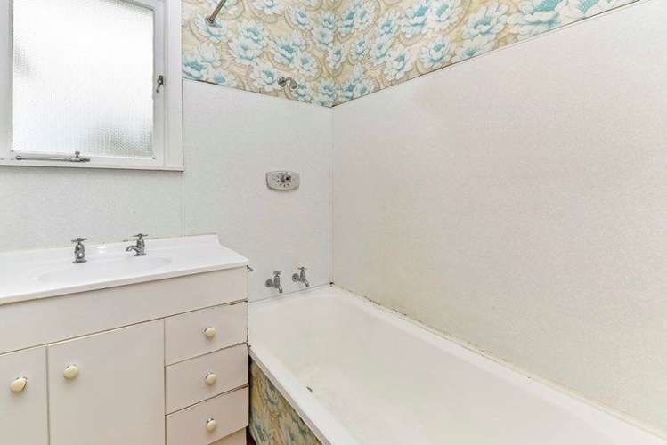 16 Tawa Crescent Manurewa_6