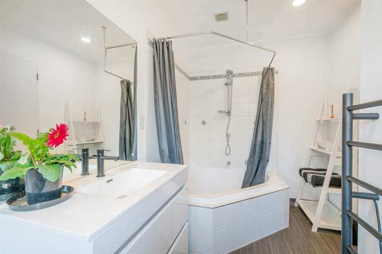 12 Pipi Dune Whitianga_19