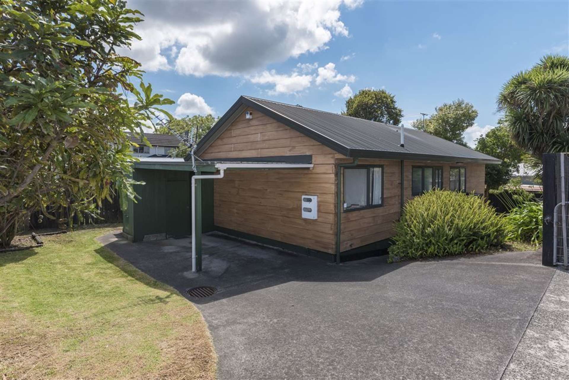 2/51 Alfred Street Onehunga_0