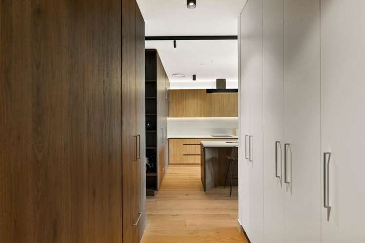 12/423 Beach Road Mairangi Bay_13