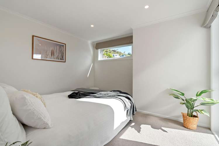 68 Kinghorne Street Strathmore Park_18