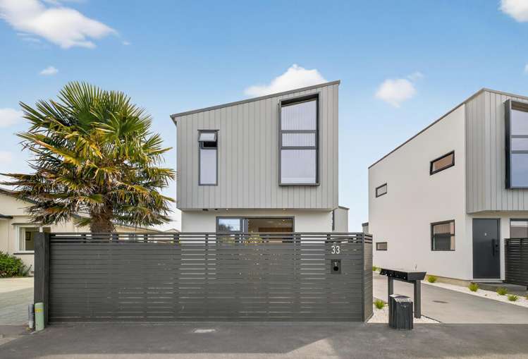 1/33 Diamond Avenue_3