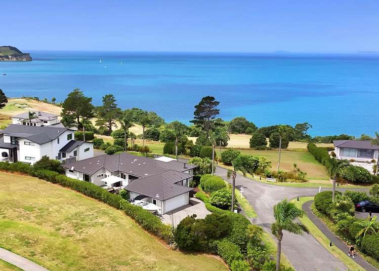 3 Pacific Cliffs Drive Gulf Harbour_29