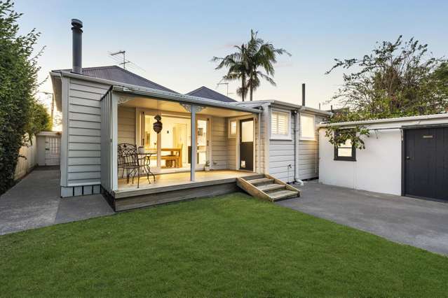 16 Kiwi Road Devonport_2
