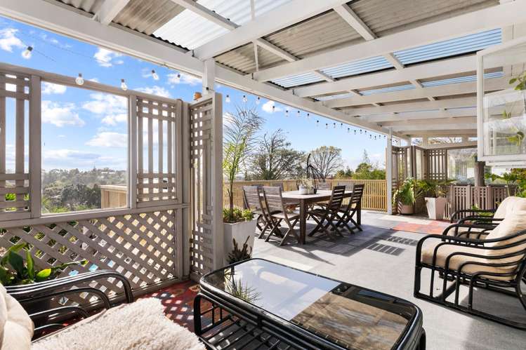 189 Godley Road Titirangi_8
