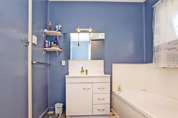 246 Foyle Street Bluff_18