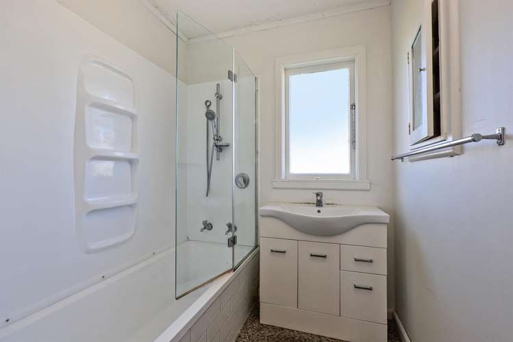 7 Kauri Street Taradale_9