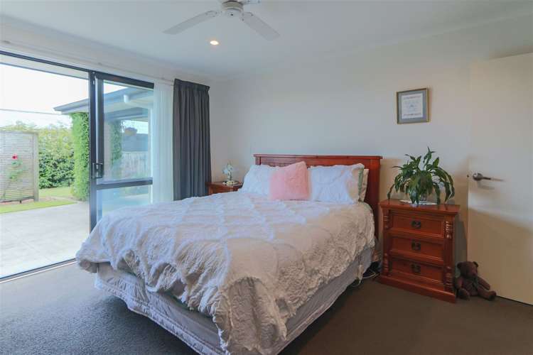 16 Kahikatea Street Inglewood_11