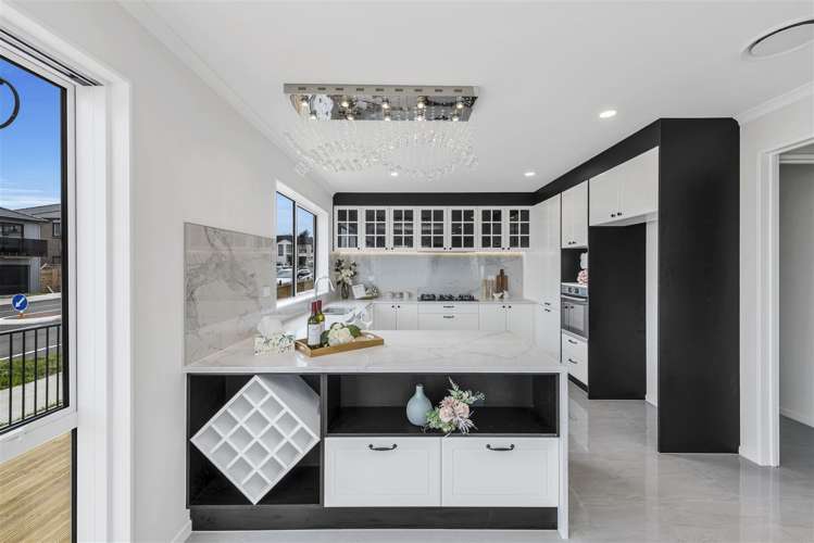 18 Dungloe Avenue Flat Bush_5