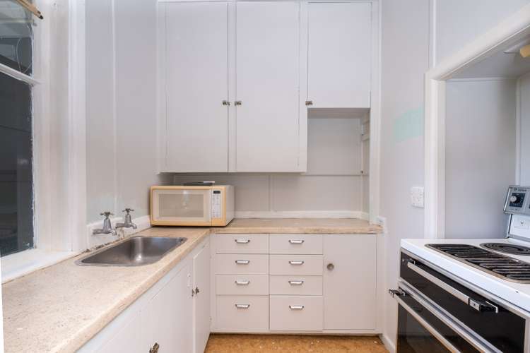 18 Guys Hill Road Hospital Hill_11