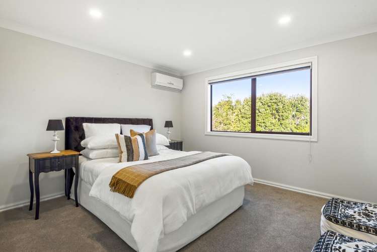 66A Marine Parade Mellons Bay_24