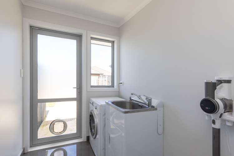 96 Mount Taylor Drive Feilding_24