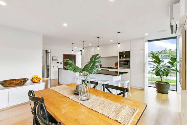 317 Beach Road Campbells Bay_4