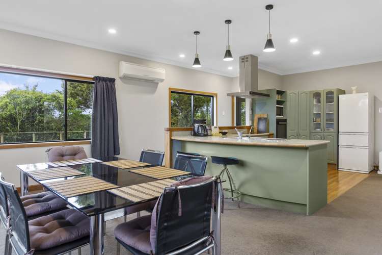 300 Awai Road Tarurutangi_15