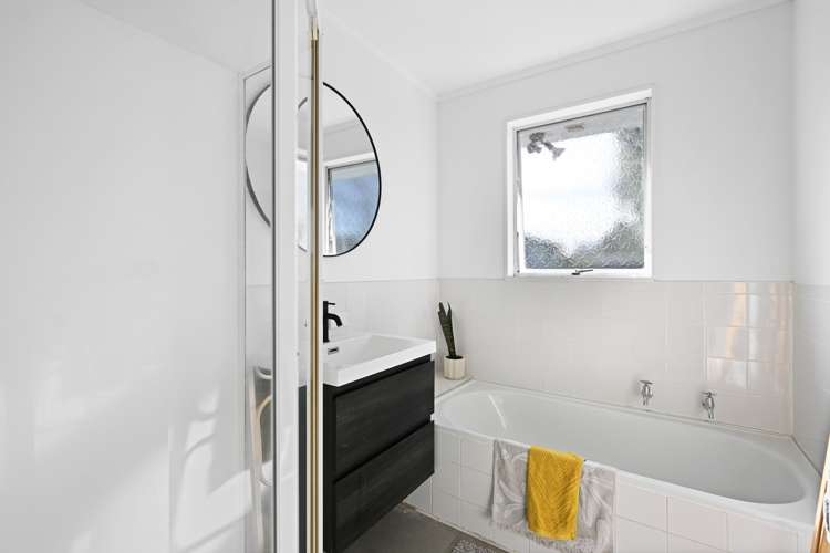 392 Kahikatea Drive Dinsdale_14