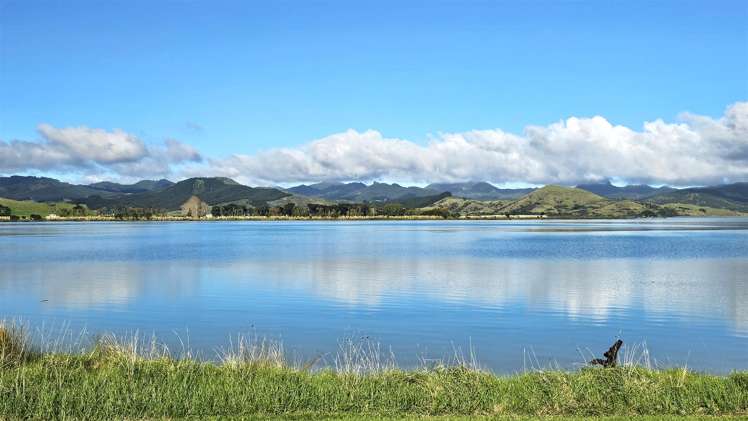12 Taniwha Place Matarangi_11