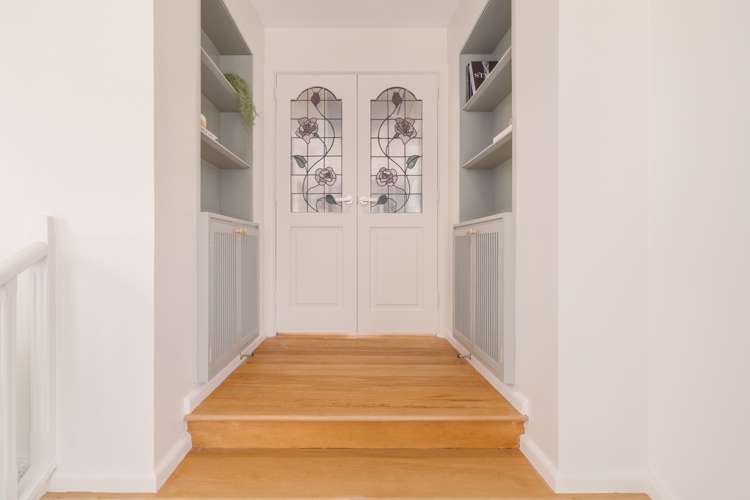 20 Derrett Place Saint Martins_4