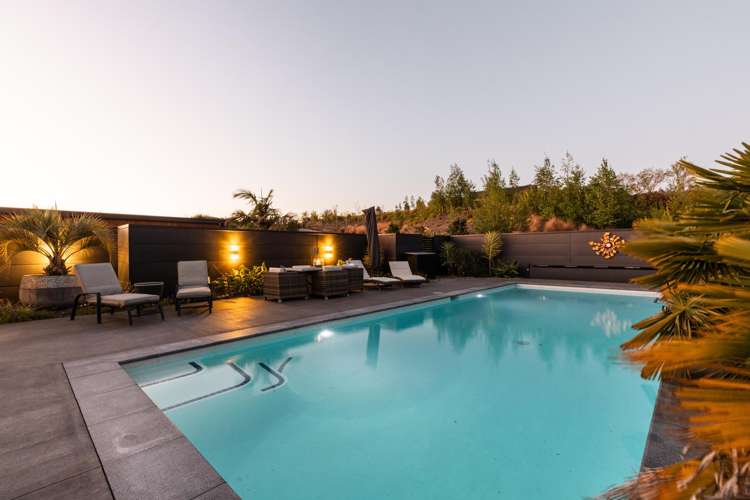 3 Mahana Ridge Mahana_2