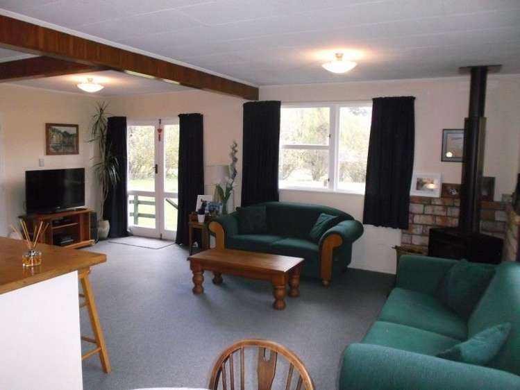 129 Sydney Terrace Takapau_5