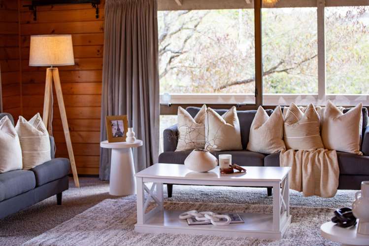 6 Emma Place Pukete_11