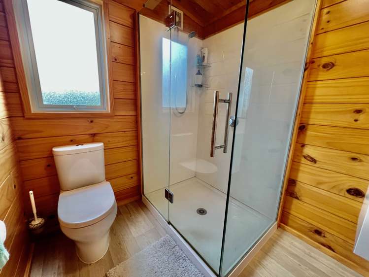 724a Ruapuke Road Raglan_30