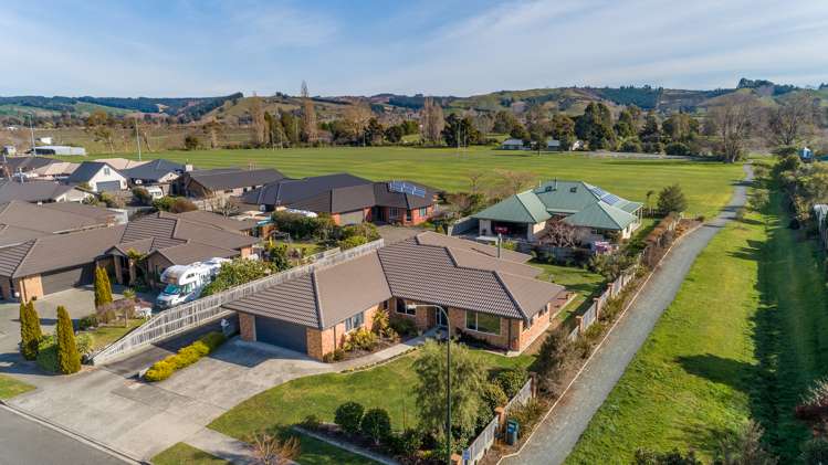 6 Wanderers Avenue Brightwater_10