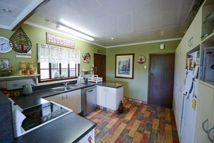 13 Calder Street Owaka_13