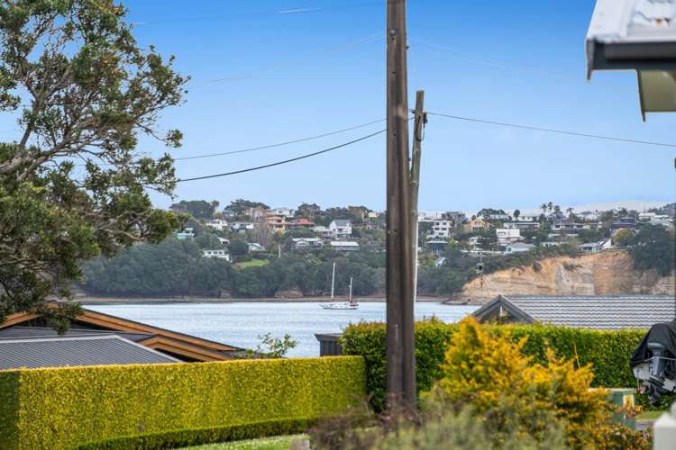 7A The Crescent Tindalls Beach_16