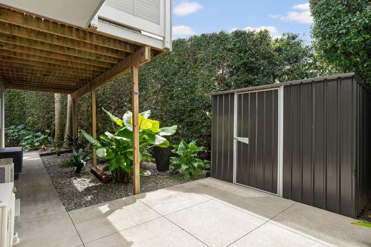 8/17 Chatfield Place Remuera_16