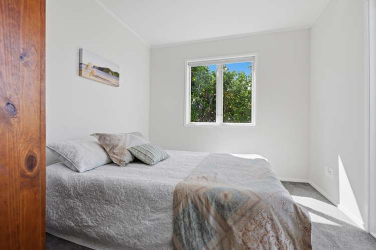 129 West Hoe Heights Orewa_25