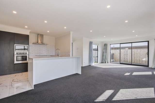 82a Watkins Drive Rangiora_4