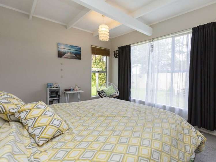 9 Akron Grove Totara Park_12