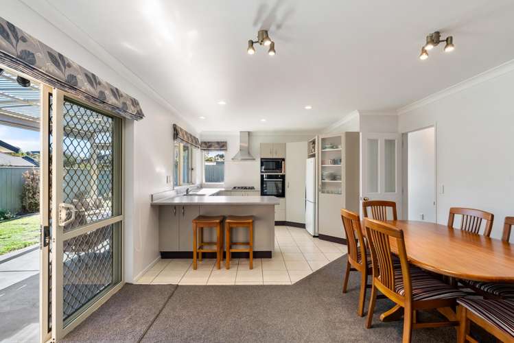 4 Ashleigh Way Waikanae Beach_3