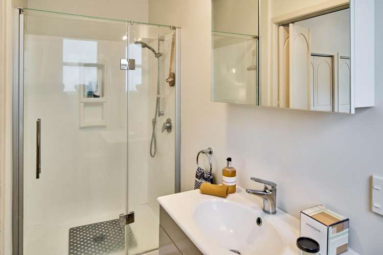 20 Bloomfield Terrace Lower Hutt_15