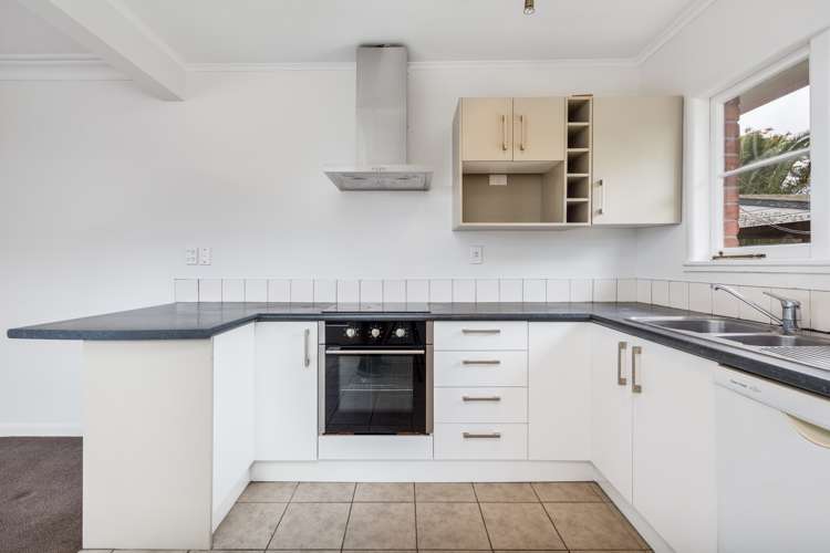 5 Riverview Road New Lynn_6