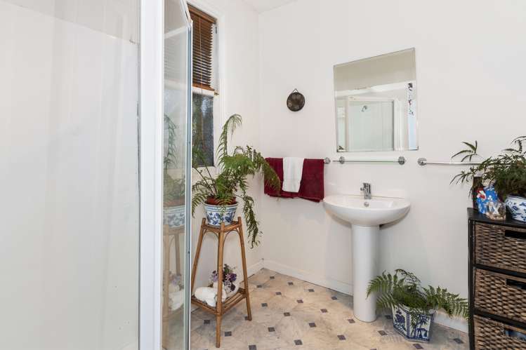 656 Worcester Street Linwood_7