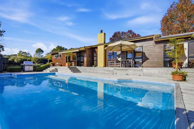 Farmhouse Charm on a Rare 1.8ha Block.