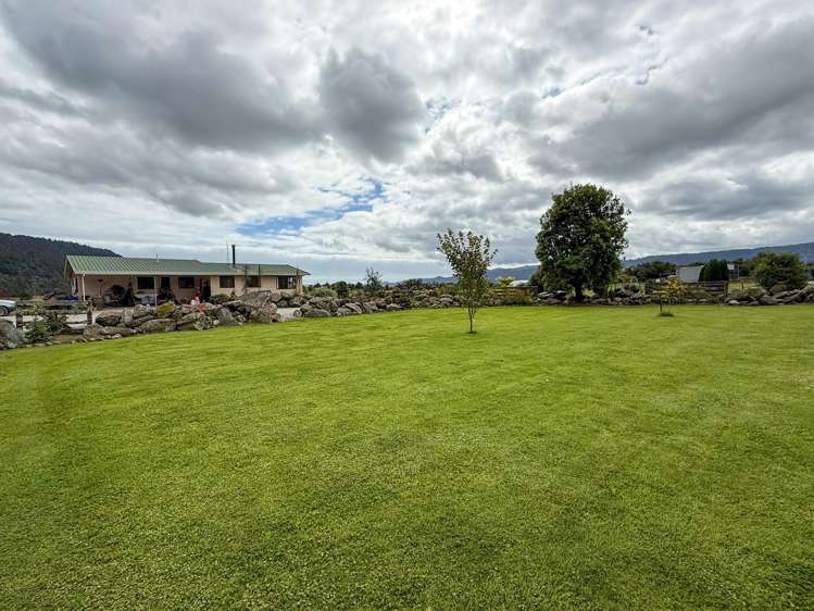 221 Docherty Creek Rd and Waiho Flat Road Franz Josef_6