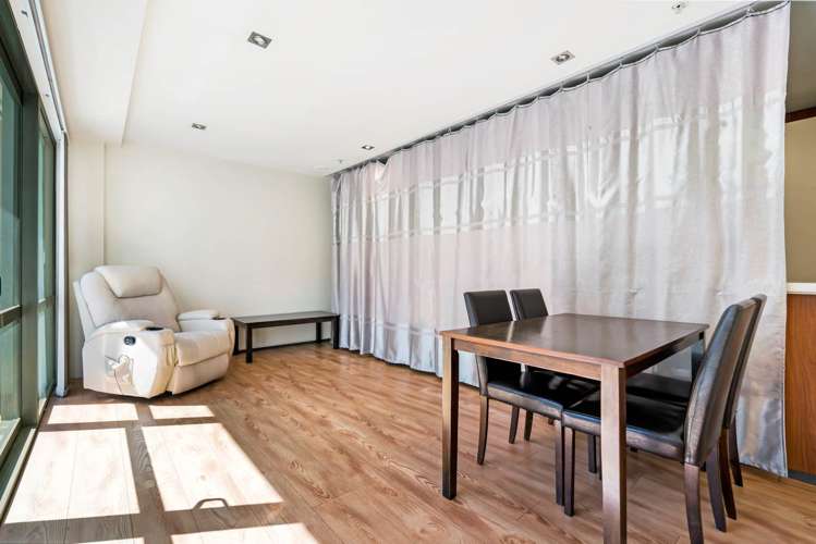 318/6 Dockside Lane Auckland Central_1