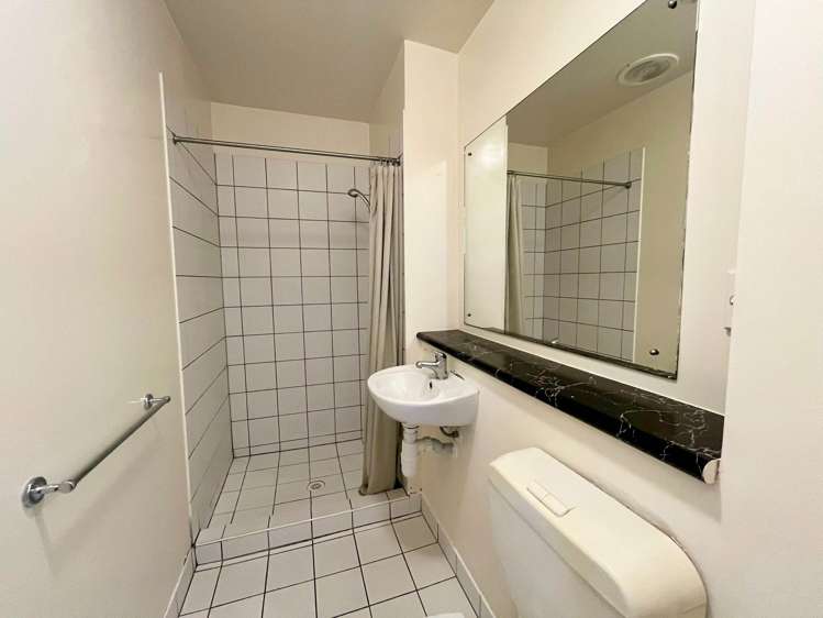 13b/81 Wakefield Street City Centre_5