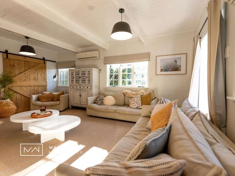 4 Elmslie Road Pinehaven_10