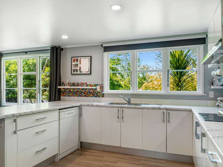 5A Peter Place Mangakakahi_2