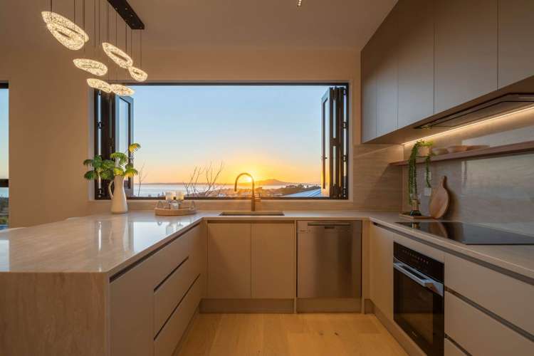 437C East Coast Road Mairangi Bay_1