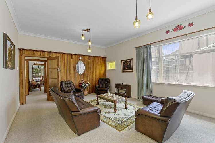 92 Pretoria Street Hutt Central_3