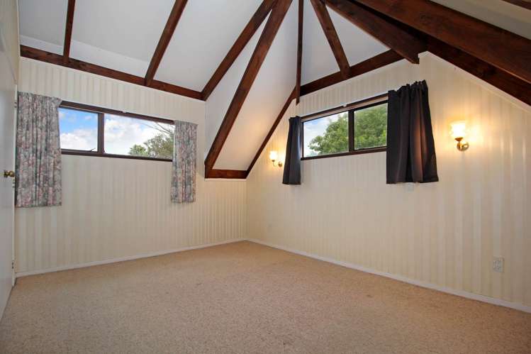 2/20 Lomond Street Takapuna_5