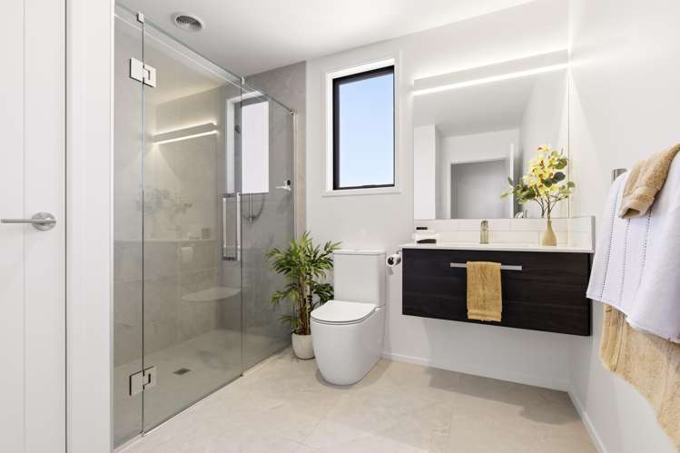 184A Lake Terrace Hilltop_12