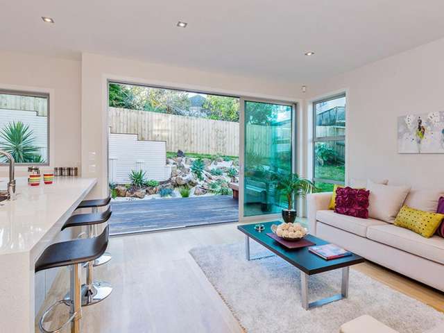 14a Colonel Barton Glade Saint Johns_4