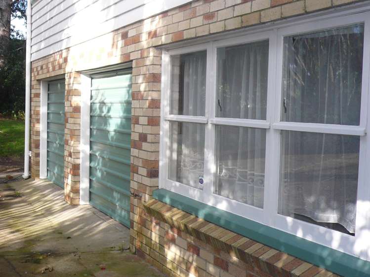 167 Redoubt Road Flat Bush_5